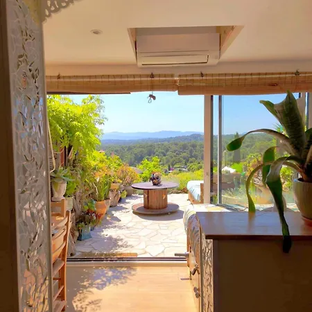 Vue , Jardin & Ambiance Tiny House Apartment Saint-Raphael (Var)