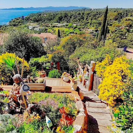 Vue , Jardin & Ambiance Tiny House Apartment Saint-Raphael (Var)