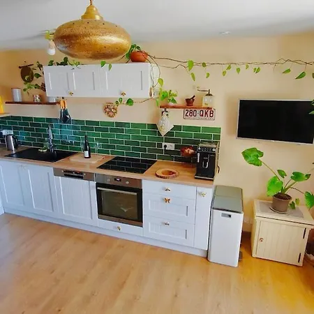 Vue , Jardin & Ambiance Tiny House Apartment Saint-Raphael (Var)